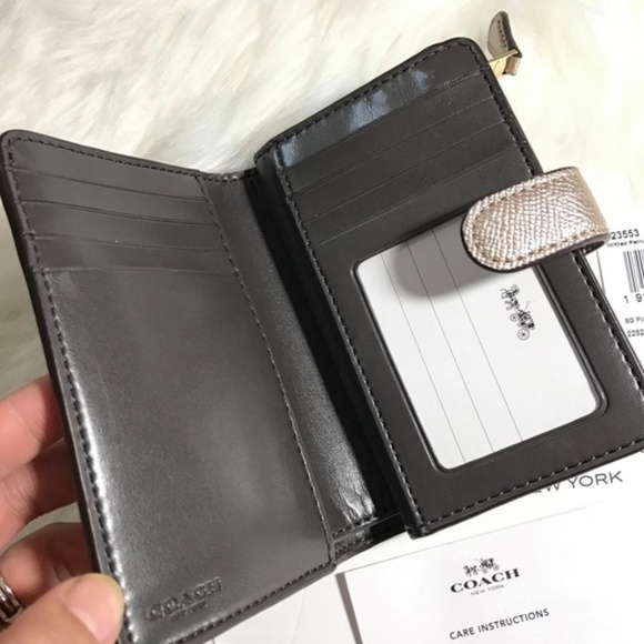 🌷CamiClassy Bags🌷 Coach Corner Zip Wallet - Picture 3 of 3